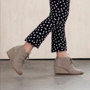 Toms Suede Desert Booties